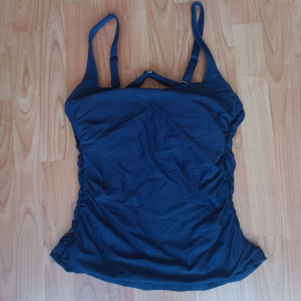 Athleta Swimsuit Top 38B/C Blue Tankini Padded Underwire Ruched Swimwear Beach